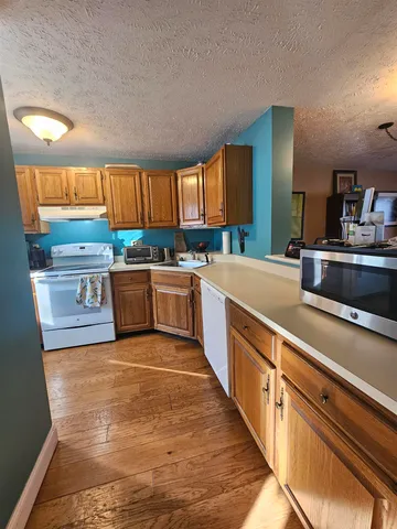 $325,000 | 303 Eastview Drive, Wilton, NH 03086