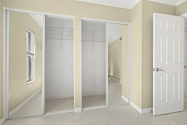 $2,000 | 710 Lyndhurst Street, Unit 223, Dunedin, FL 34698