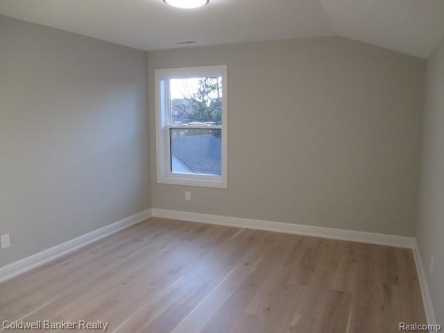 2350 Yorkshire Road Birmingham, MI 48009 - Photo 39 of 57