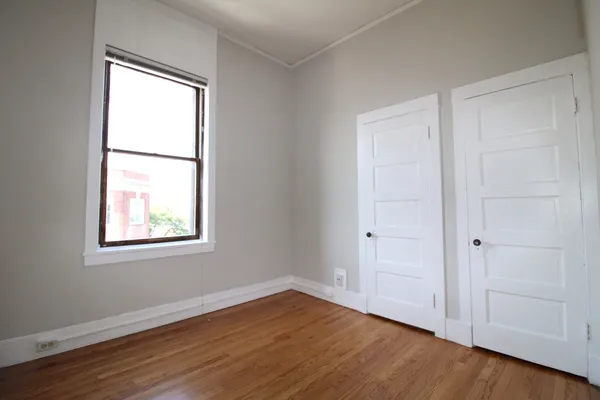 $1,425 | 293 East Deerpath Road, Unit 32, Lake Forest, IL 60045