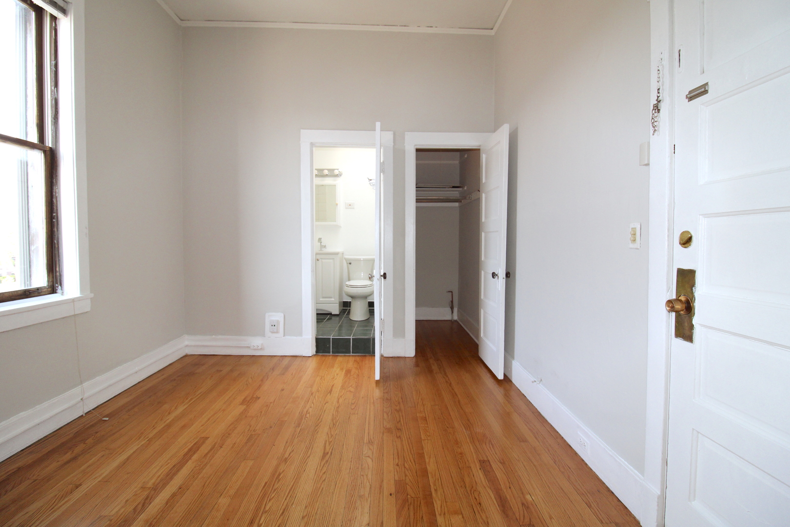 293 East Deerpath Road, Unit 32 Lake Forest, IL 60045 - Photo 5 of 12