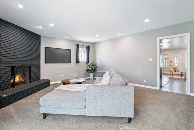 $899,500 | 6451 Riverton Avenue, North Hollywood, CA 91606