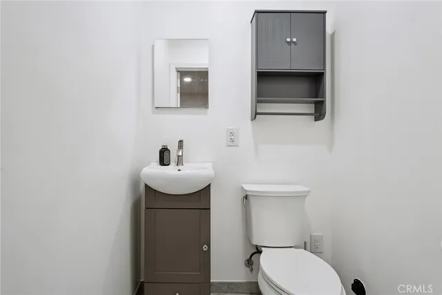 $899,500 | 6451 Riverton Avenue, North Hollywood, CA 91606