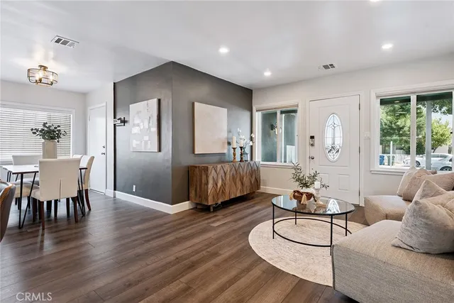 $899,500 | 6451 Riverton Avenue, North Hollywood, CA 91606