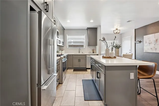 $899,500 | 6451 Riverton Avenue, North Hollywood, CA 91606