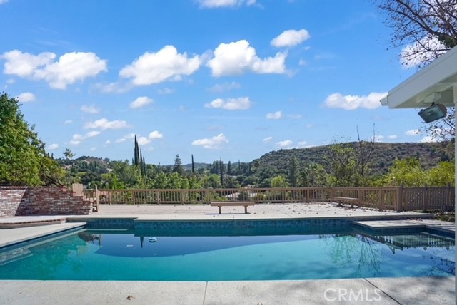 22740 Liberty Bell Road Calabasas, CA 91302 - Photo 2 of 40