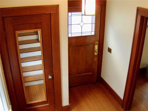 $2,400 | 51 Elmerston Road, Rochester, NY 14620