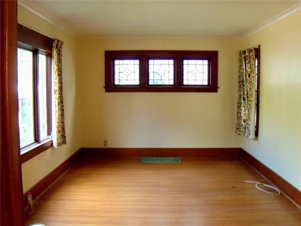 $2,400 | 51 Elmerston Road, Rochester, NY 14620