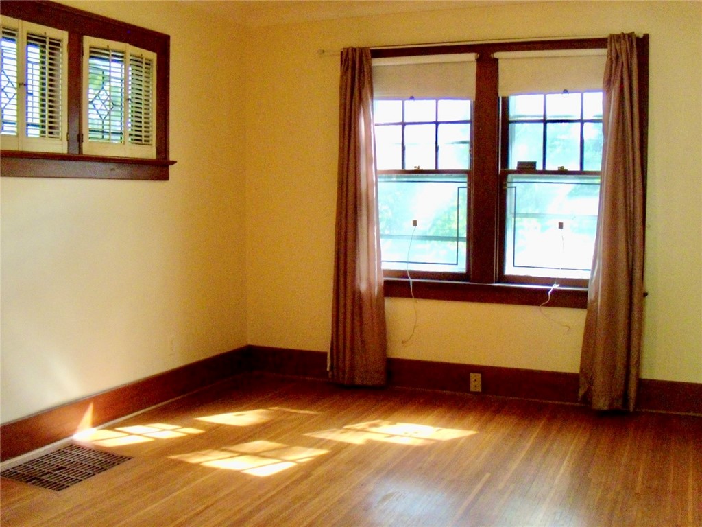 51 Elmerston Road Rochester, NY 14620 - Photo 7 of 14