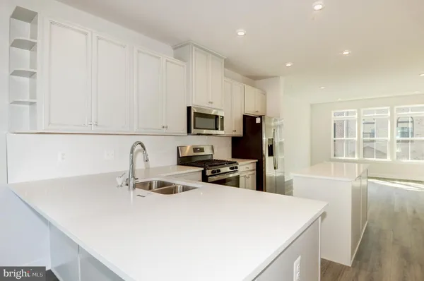 $3,200 | 13927 Airfoil Road, Herndon, VA 20171