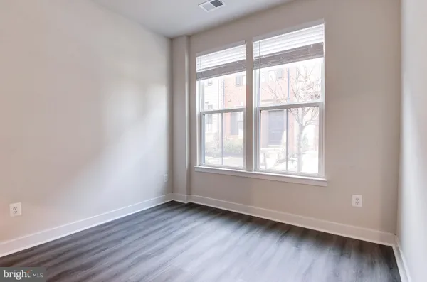 $3,200 | 13927 Airfoil Road, Herndon, VA 20171