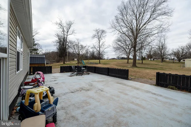 $330,000 | 1161 East Main Street, Stanley, VA 22851