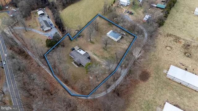 $330,000 | 1161 East Main Street, Stanley, VA 22851