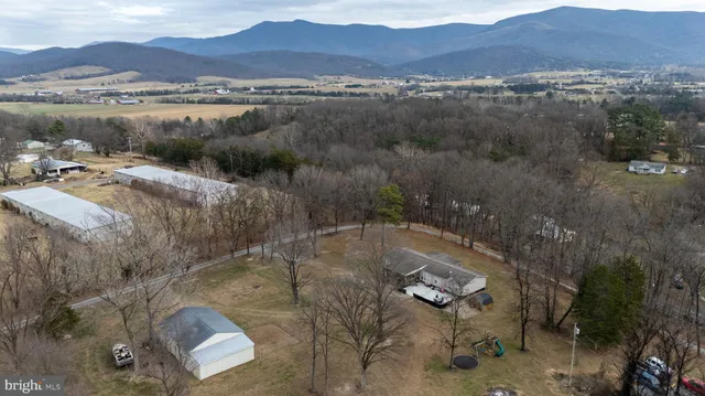 $330,000 | 1161 East Main Street, Stanley, VA 22851