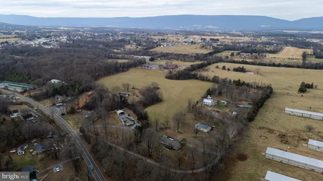 $330,000 | 1161 East Main Street, Stanley, VA 22851