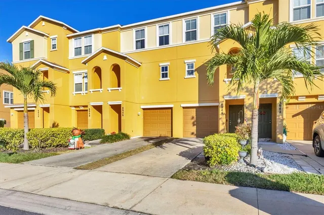 $2,300 | 8944 White Sage Loop, Unit 3204, Lakewood Ranch, FL 34202