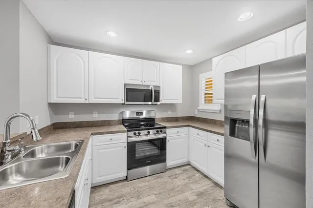 $2,300 | 8944 White Sage Loop, Unit 3204, Lakewood Ranch, FL 34202