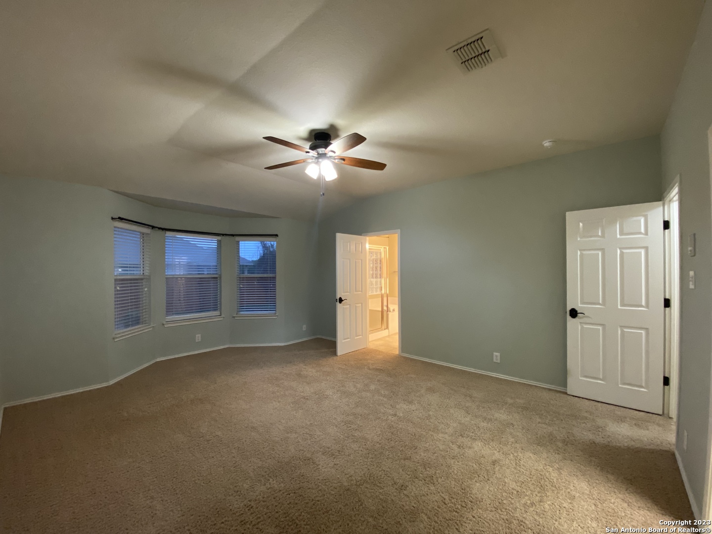 8935 Liberty View Converse, TX 78109 - Photo 20 of 33