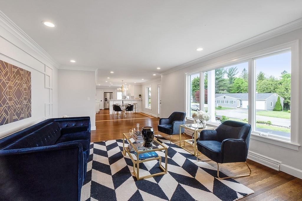 41 Windsor Park Road Lowell, MA 01852 - Photo 4 of 42 Gallery Image 4