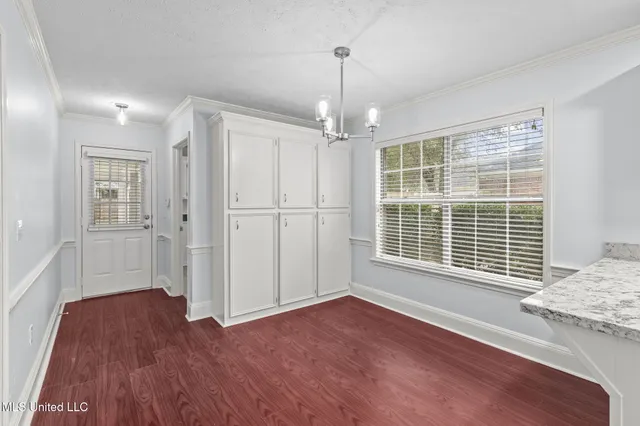 $1,975 | 110 Oak Grove Drive, Brandon, MS 39047