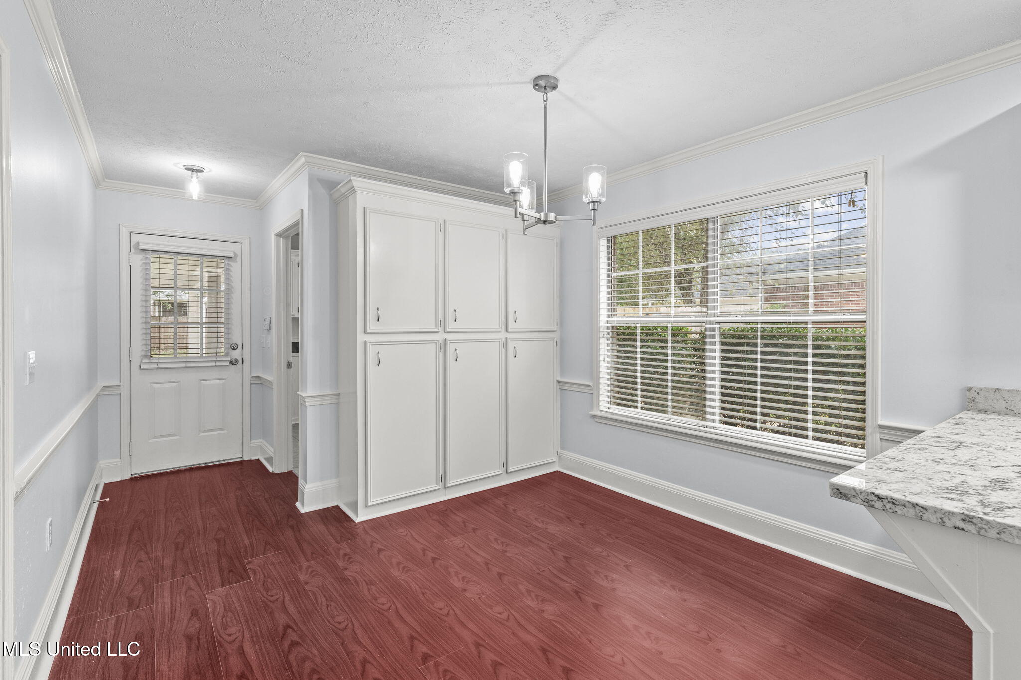 110 Oak Grove Drive Brandon, MS 39047 - Photo 12 of 54 18-web-or-mls-110 Oak Grove-18