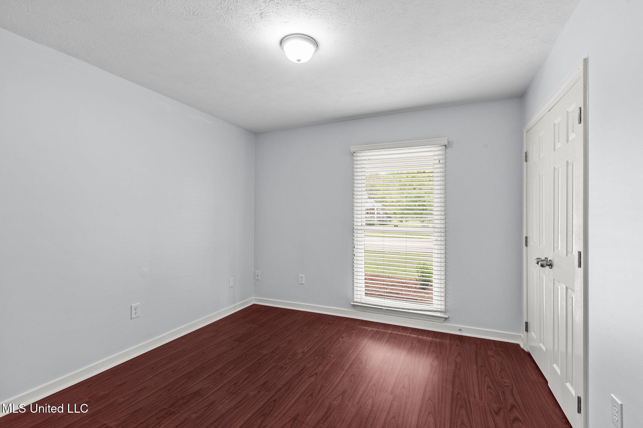 110 Oak Grove Drive Brandon, MS 39047 - Photo 24 of 54 27-web-or-mls-110 Oak Grove-27