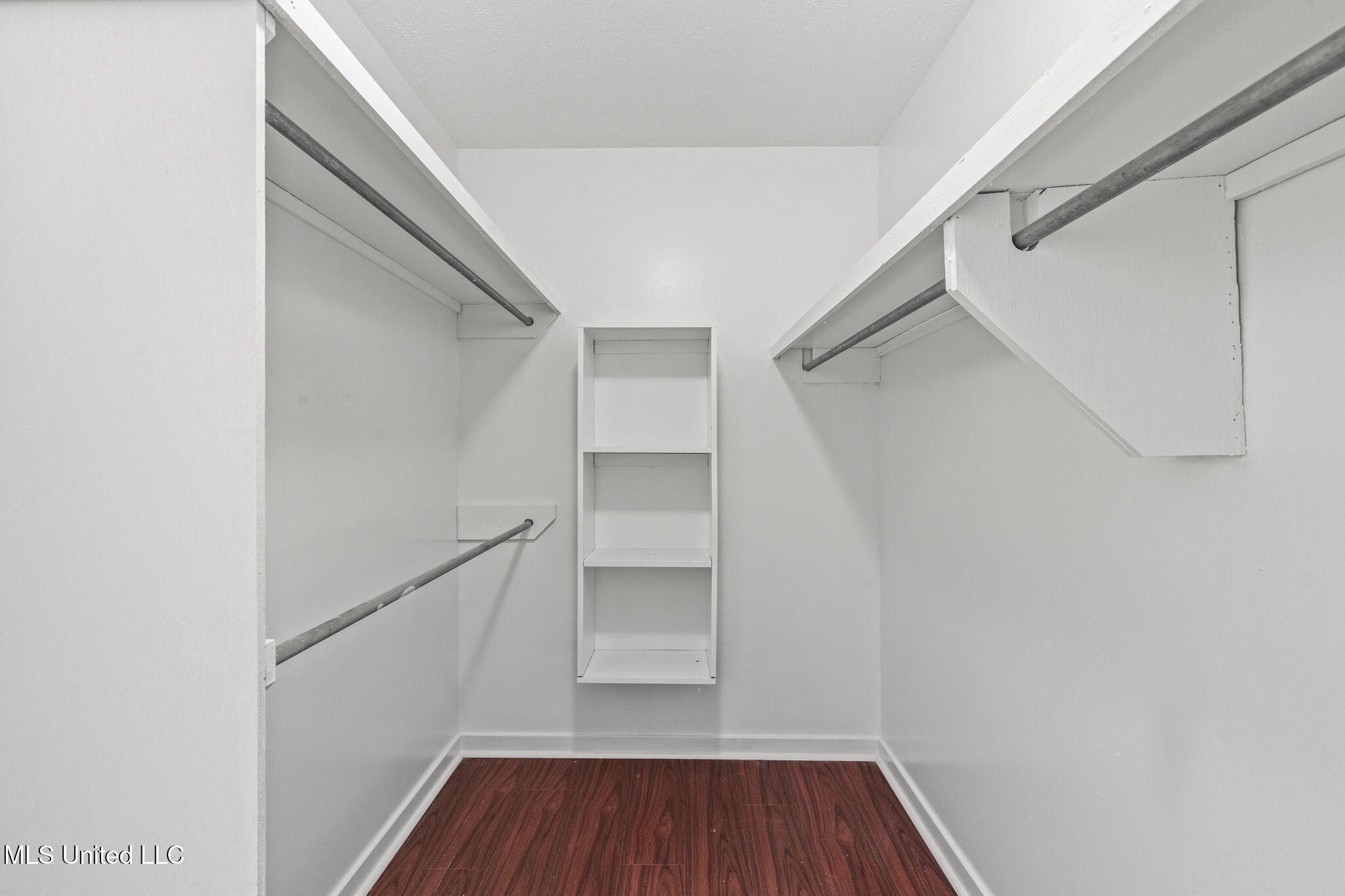 110 Oak Grove Drive Brandon, MS 39047 - Photo 38 of 54 38-web-or-mls-110 Oak Grove-38