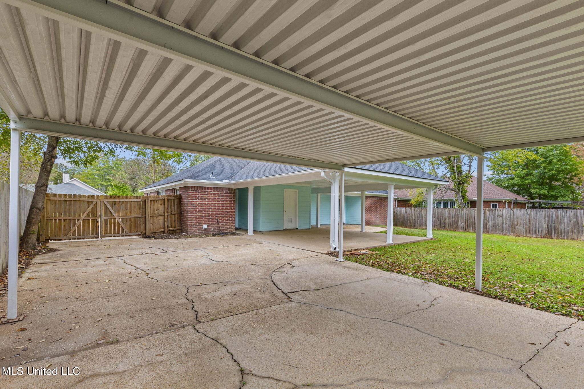 110 Oak Grove Drive Brandon, MS 39047 - Photo 46 of 54 46-web-or-mls-110 Oak Grove-46