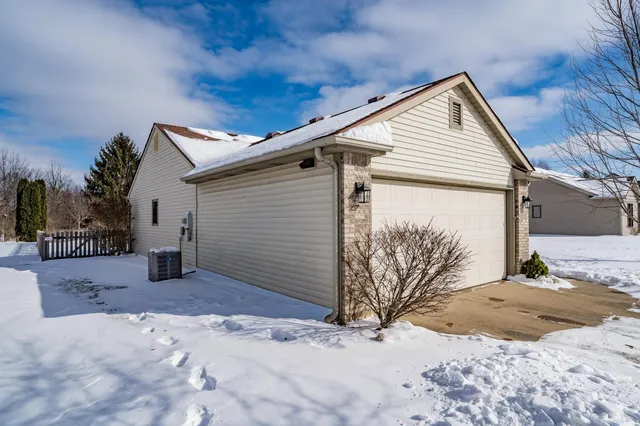 $255,000 | 1809 Monet Drive, Fort Wayne, IN 46845