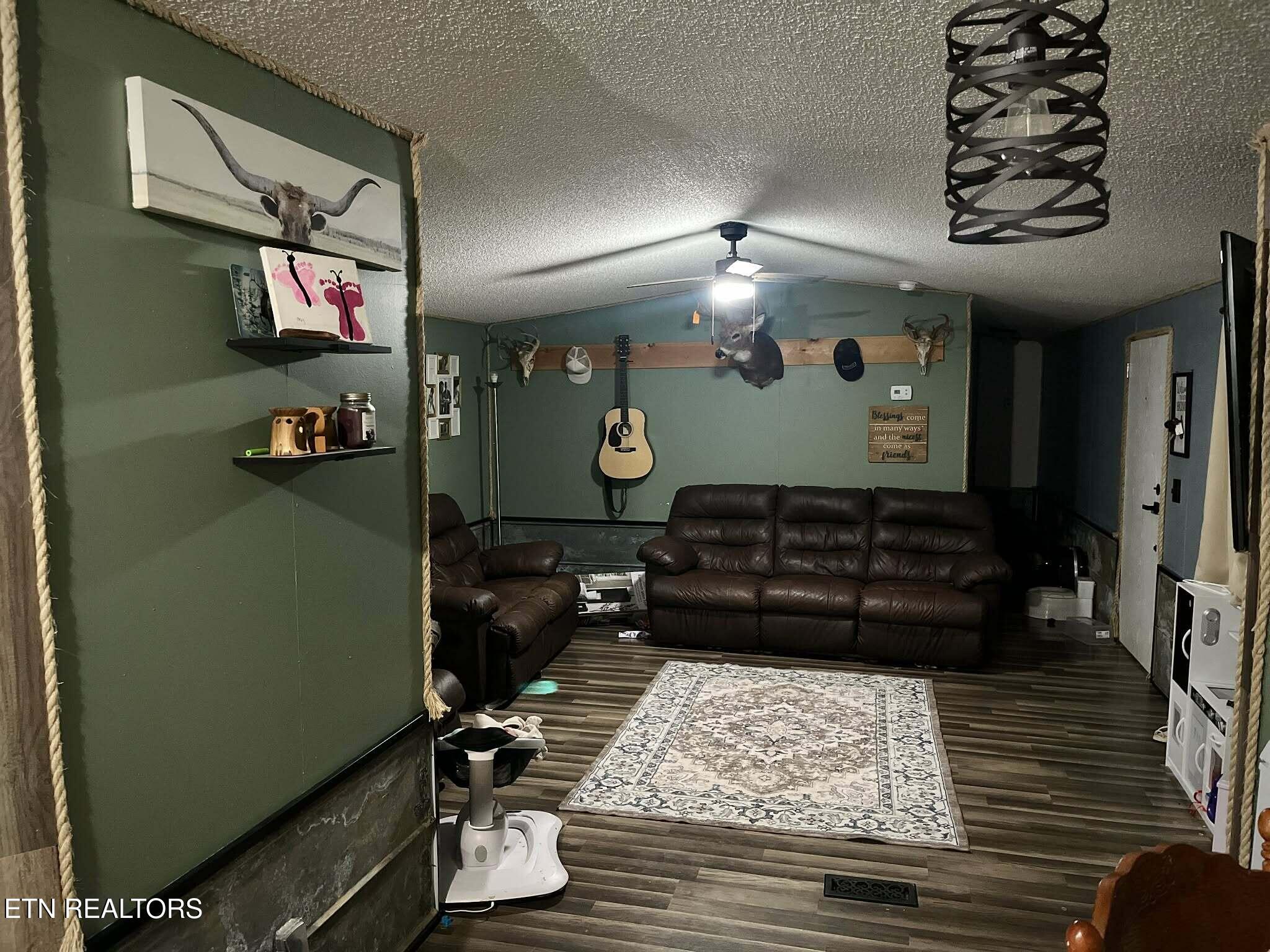 25 Myers Loop Road Pikeville, TN 37367 - Photo 13 of 40 Messenger_creation_B1B85B2F-5FF5-47CD-90