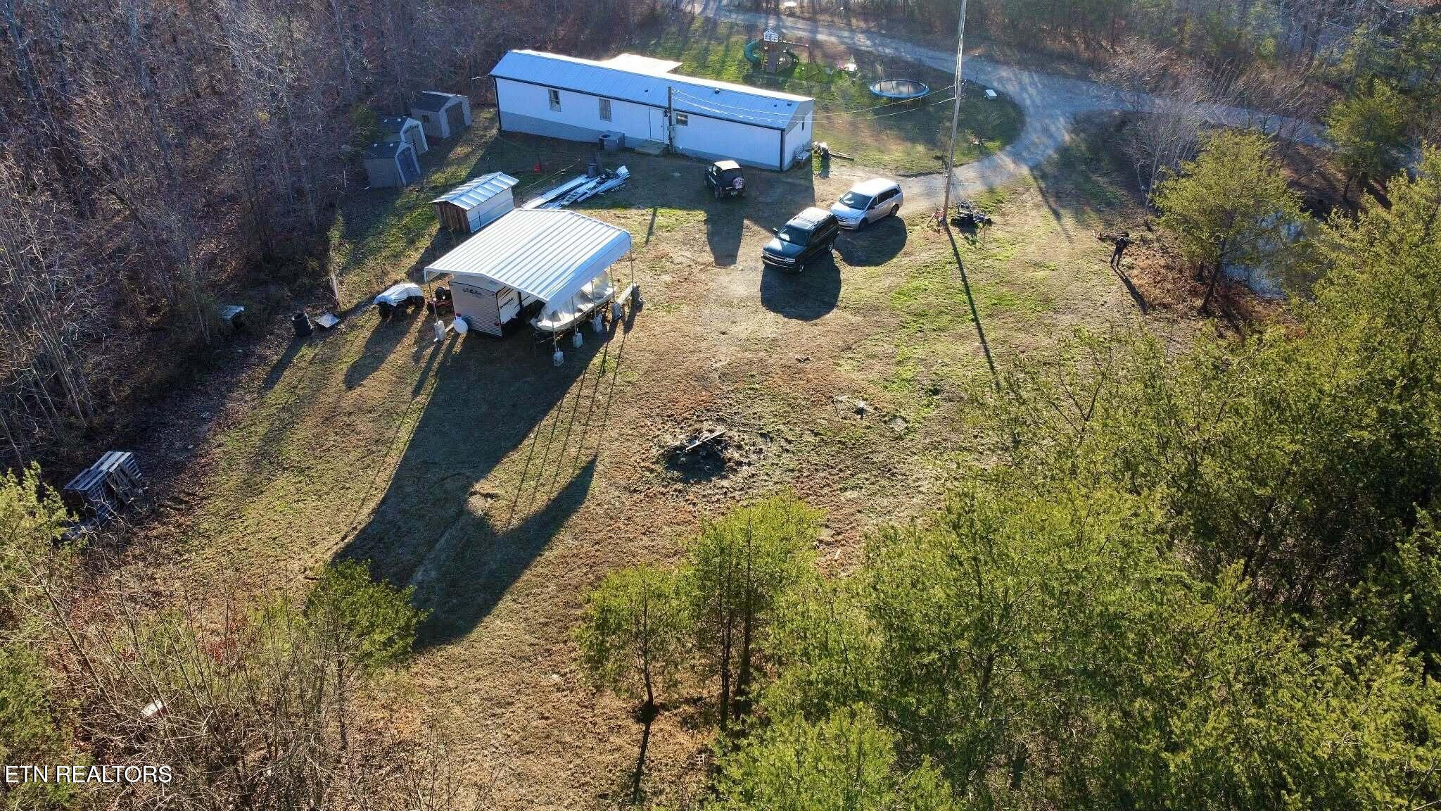 25 Myers Loop Road Pikeville, TN 37367 - Photo 21 of 40 Messenger_creation_11B90F58-F200-47B5-91