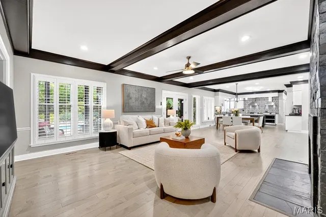 $1,799,000 | 13527 Royal Glen Drive, Town and Country, MO 63131