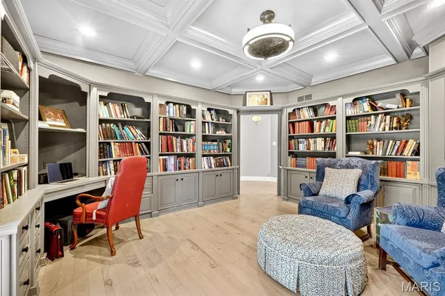 $1,799,000 | 13527 Royal Glen Drive, Town and Country, MO 63131