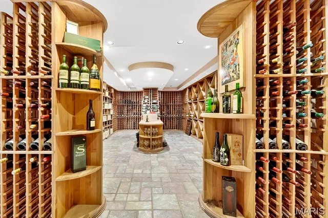 $1,799,000 | 13527 Royal Glen Drive, Town and Country, MO 63131