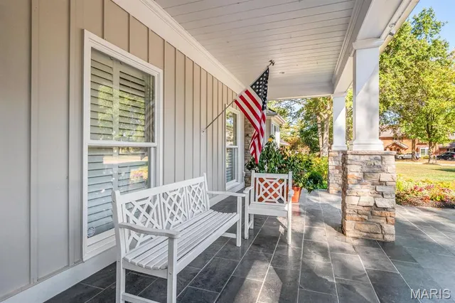 $1,799,000 | 13527 Royal Glen Drive, Town and Country, MO 63131