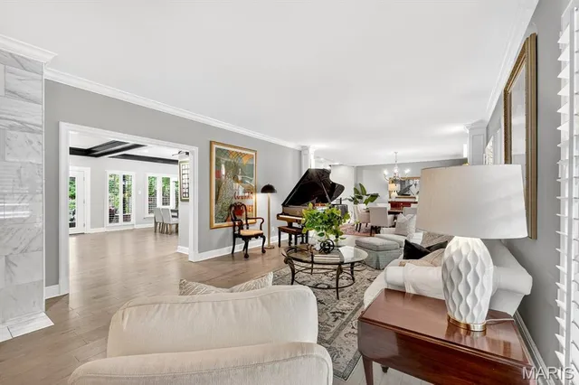 $1,799,000 | 13527 Royal Glen Drive, Town and Country, MO 63131