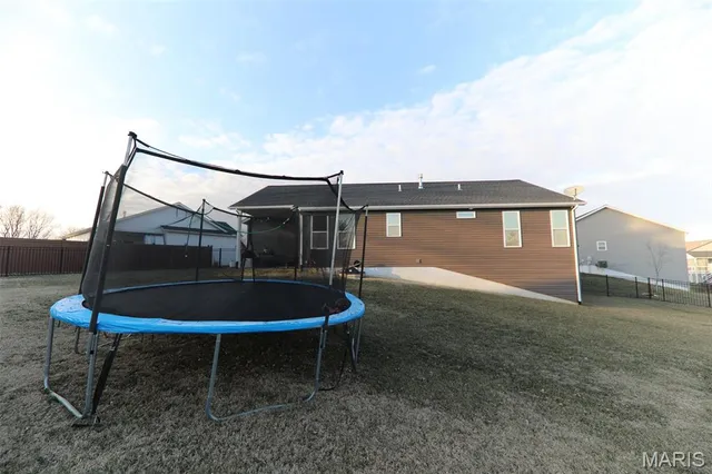 $429,900 | 1824 Appleton Court, Maryville, IL 62062