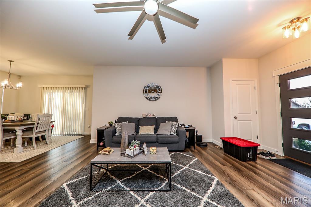 1824 Appleton Court Maryville, IL 62062 - Photo 6 of 20