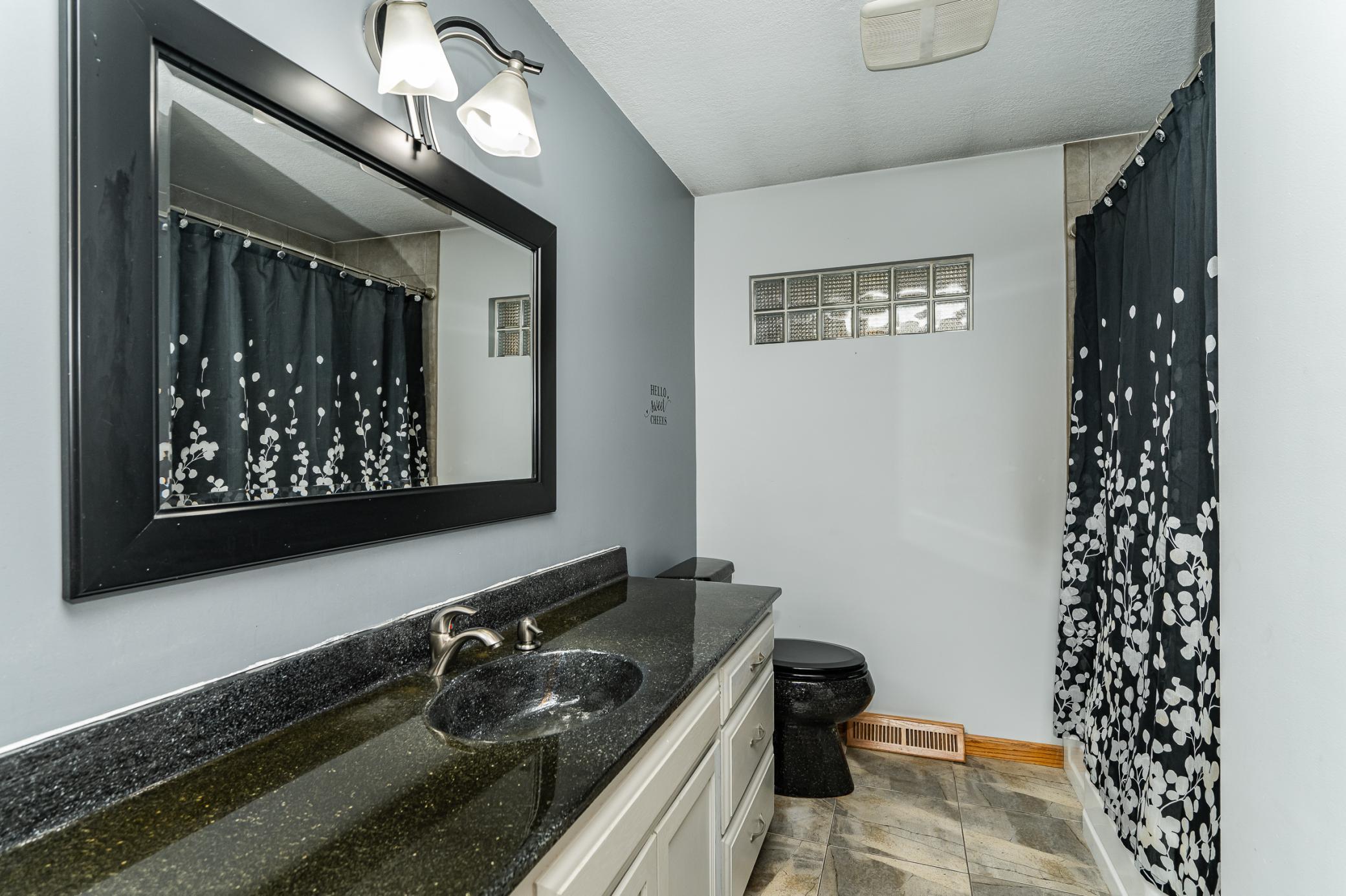 1843 17 1/2 Street Northwest Rochester, MN 55901 - Photo 13 of 29