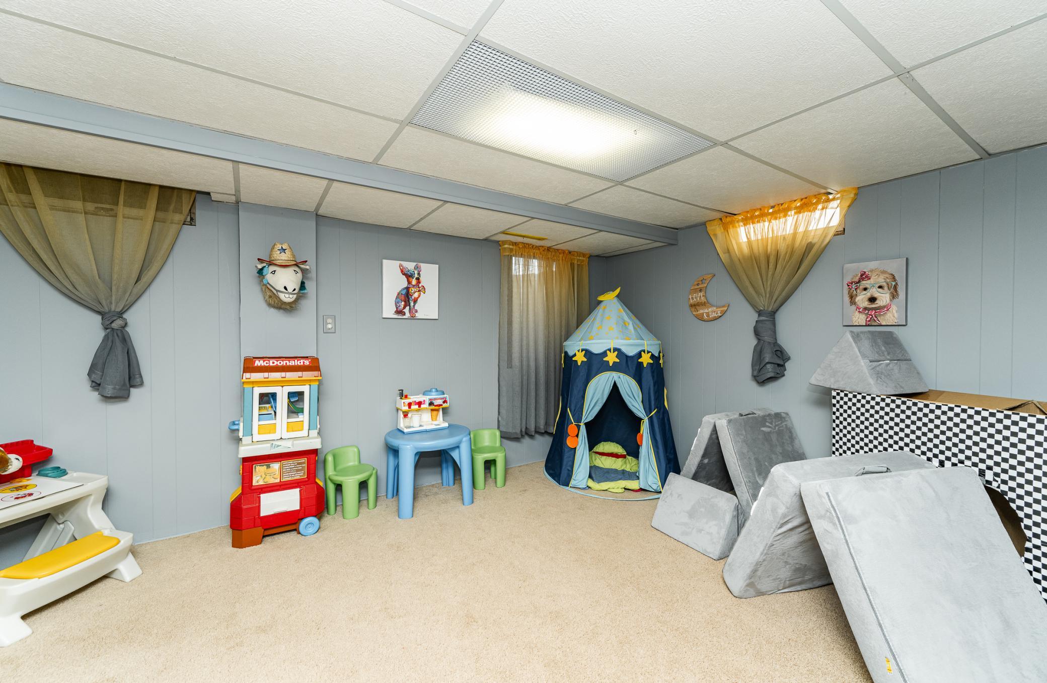 1843 17 1/2 Street Northwest Rochester, MN 55901 - Photo 22 of 29