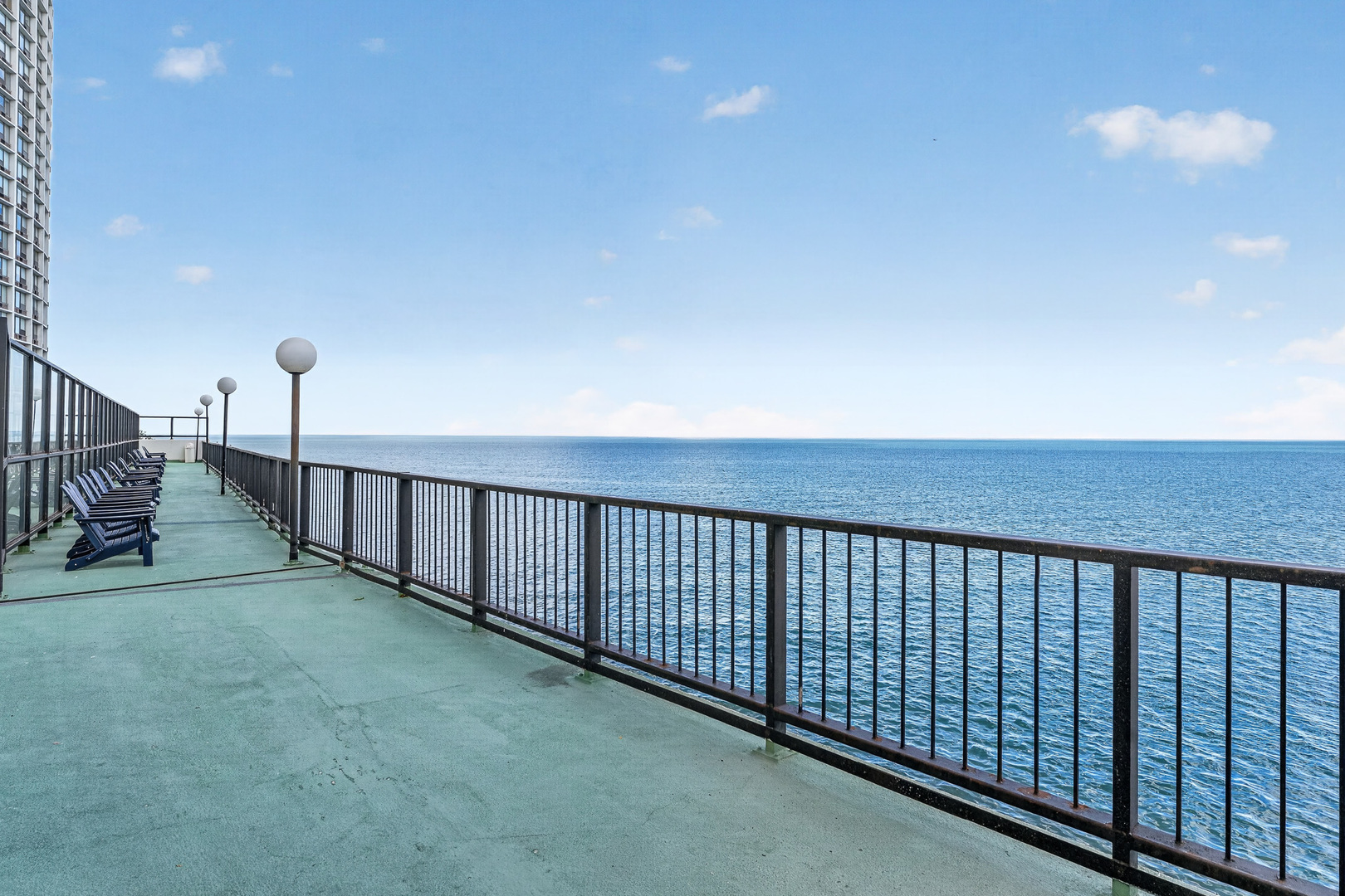 6033 North Sheridan Road, Unit 28D Chicago, IL 60660 - Photo 31 of 48