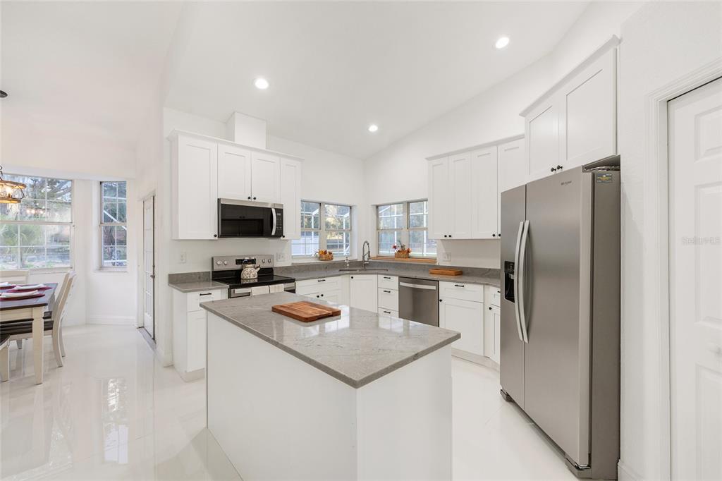 10043 Southwest 202nd Circle Dunnellon, FL 34431 - Photo 26 of 68