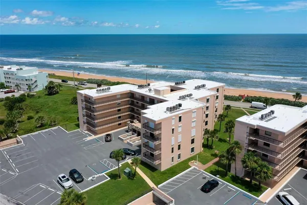 $394,999 | 3370 Ocean Shore Boulevard, Unit 504, Ormond Beach, FL 32176