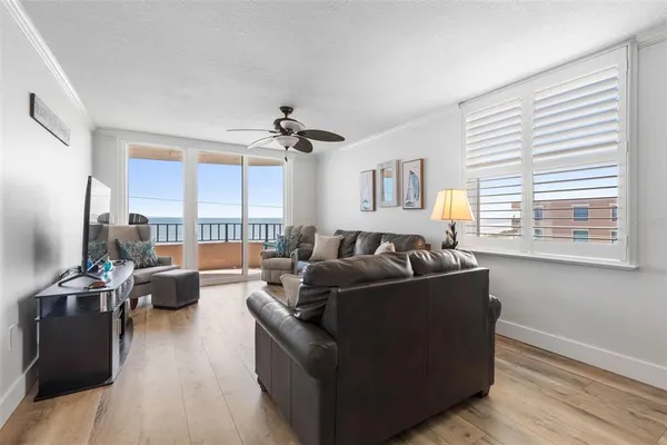 $394,999 | 3370 Ocean Shore Boulevard, Unit 504, Ormond Beach, FL 32176