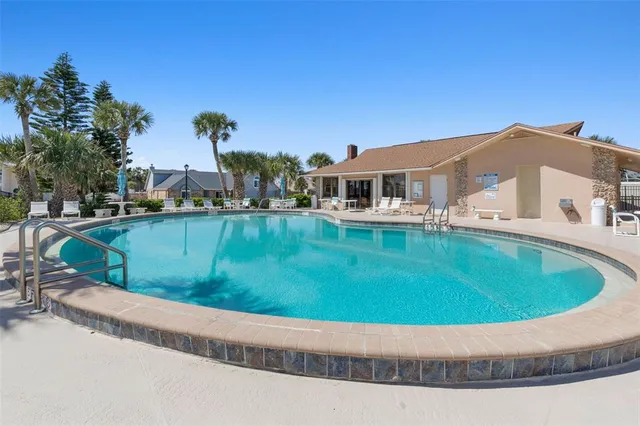 $394,999 | 3370 Ocean Shore Boulevard, Unit 504, Ormond Beach, FL 32176