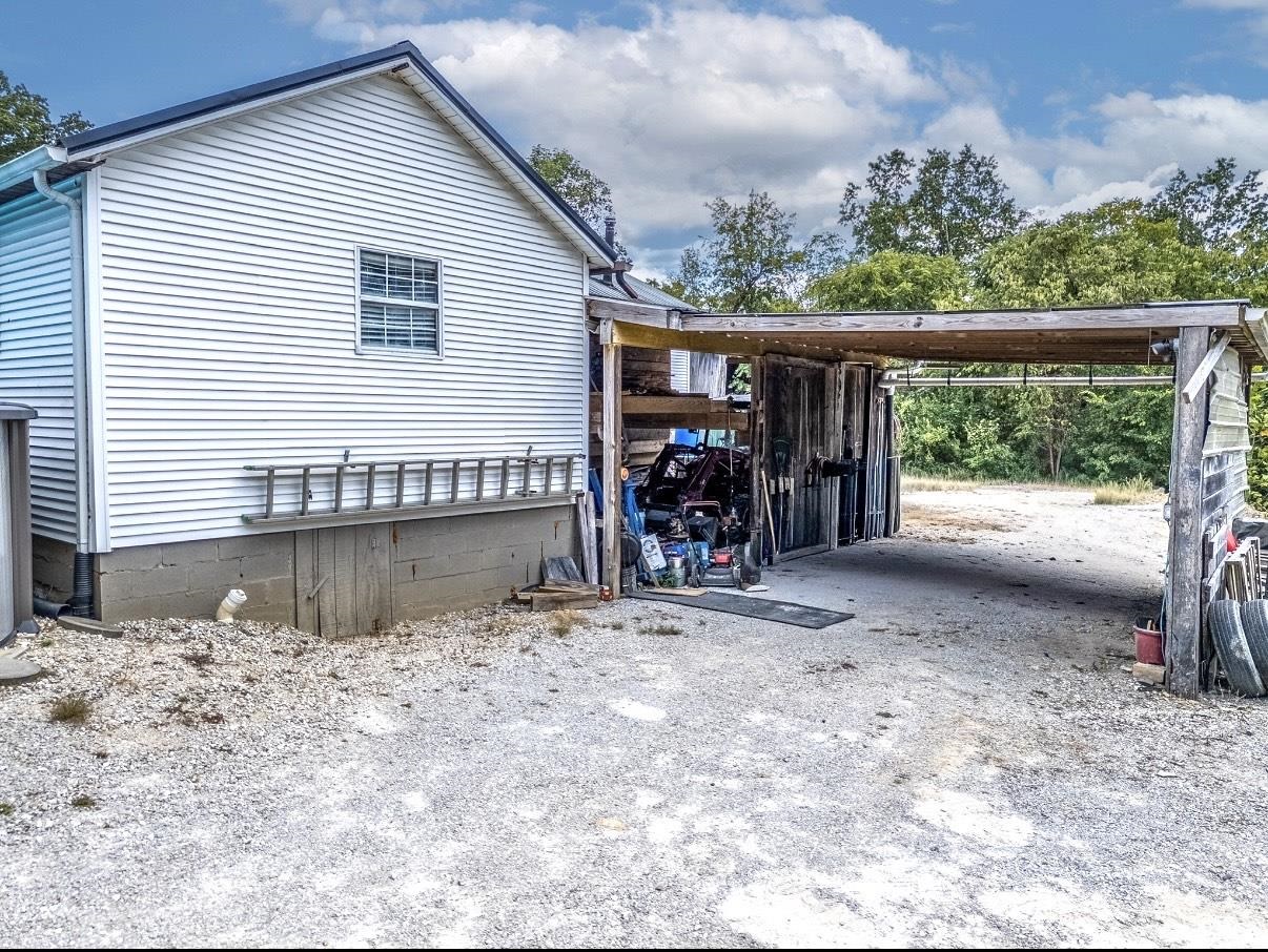 369 Mills Branch Road Olive Hill, KY 41164 - Photo 42 of 44