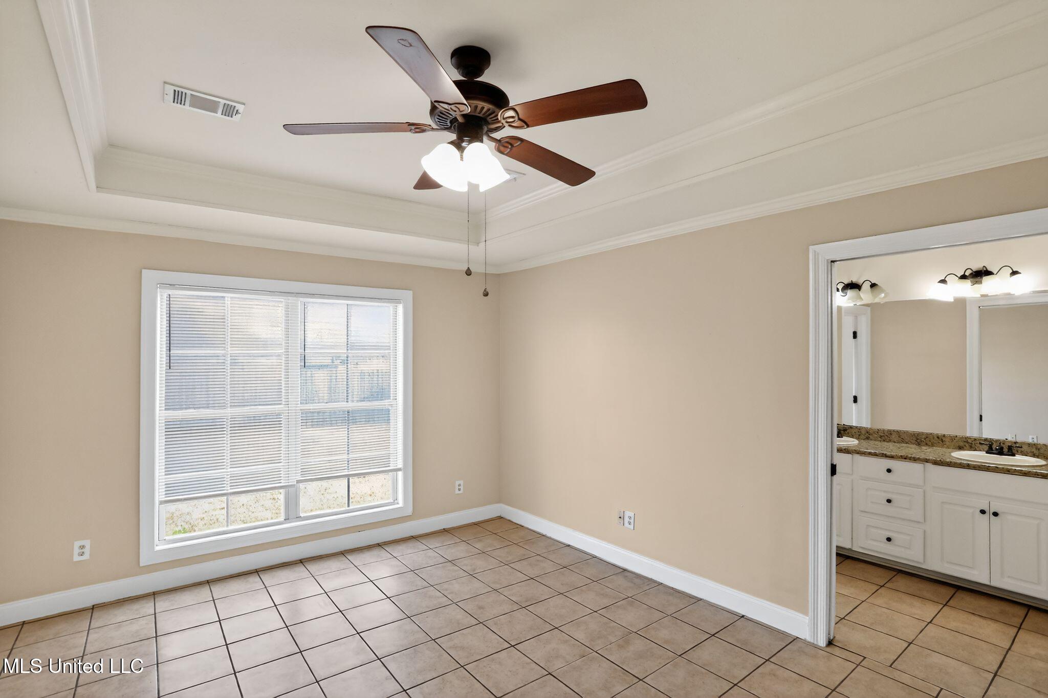 122 Palin Drive Madison, MS 39110 - Photo 17 of 37 26_122_Palin_Drive_Madison_MS_39110-Bedr