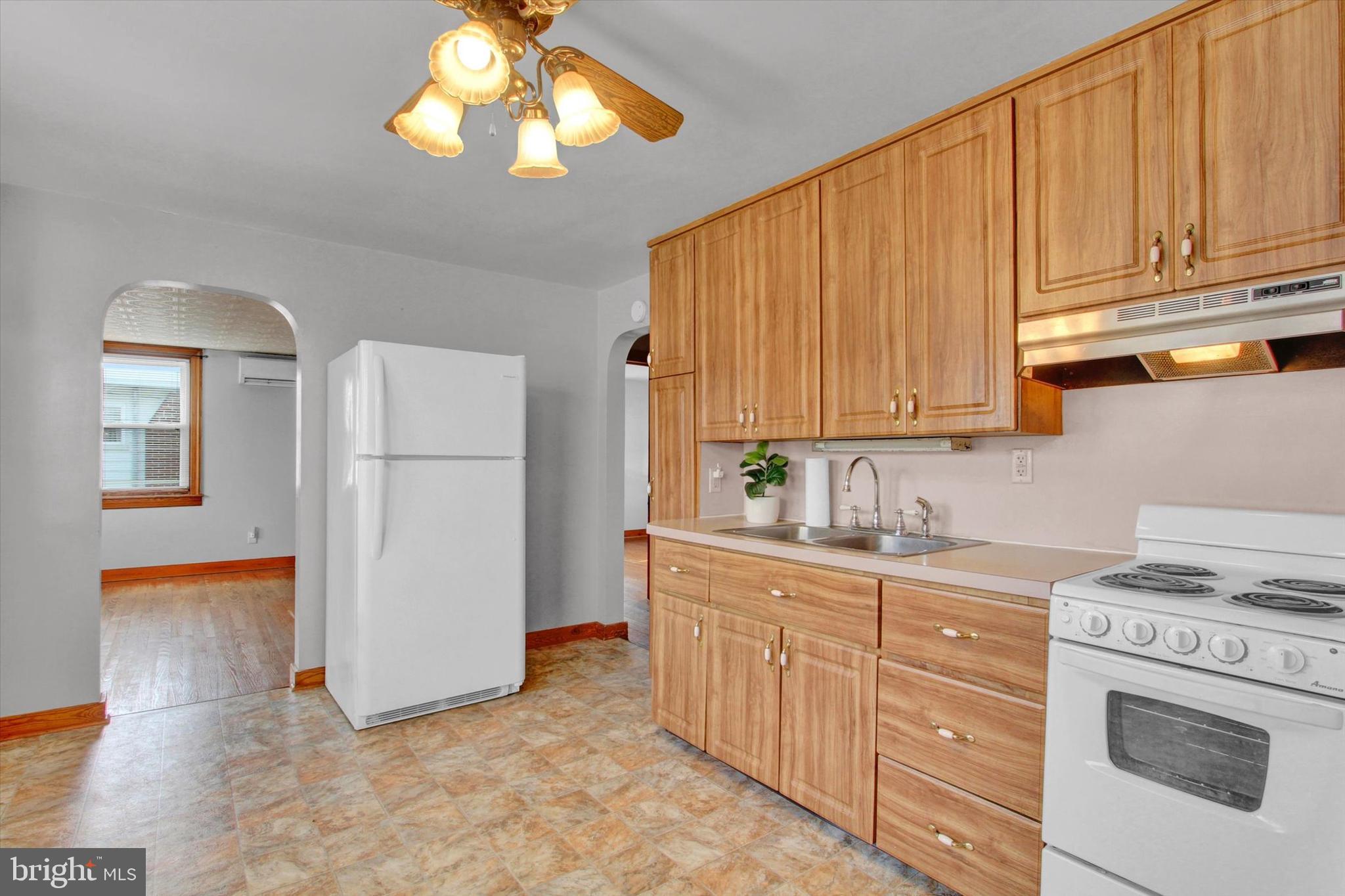 42 East Hanover Street Gettysburg, PA 17325 - Photo 10 of 27