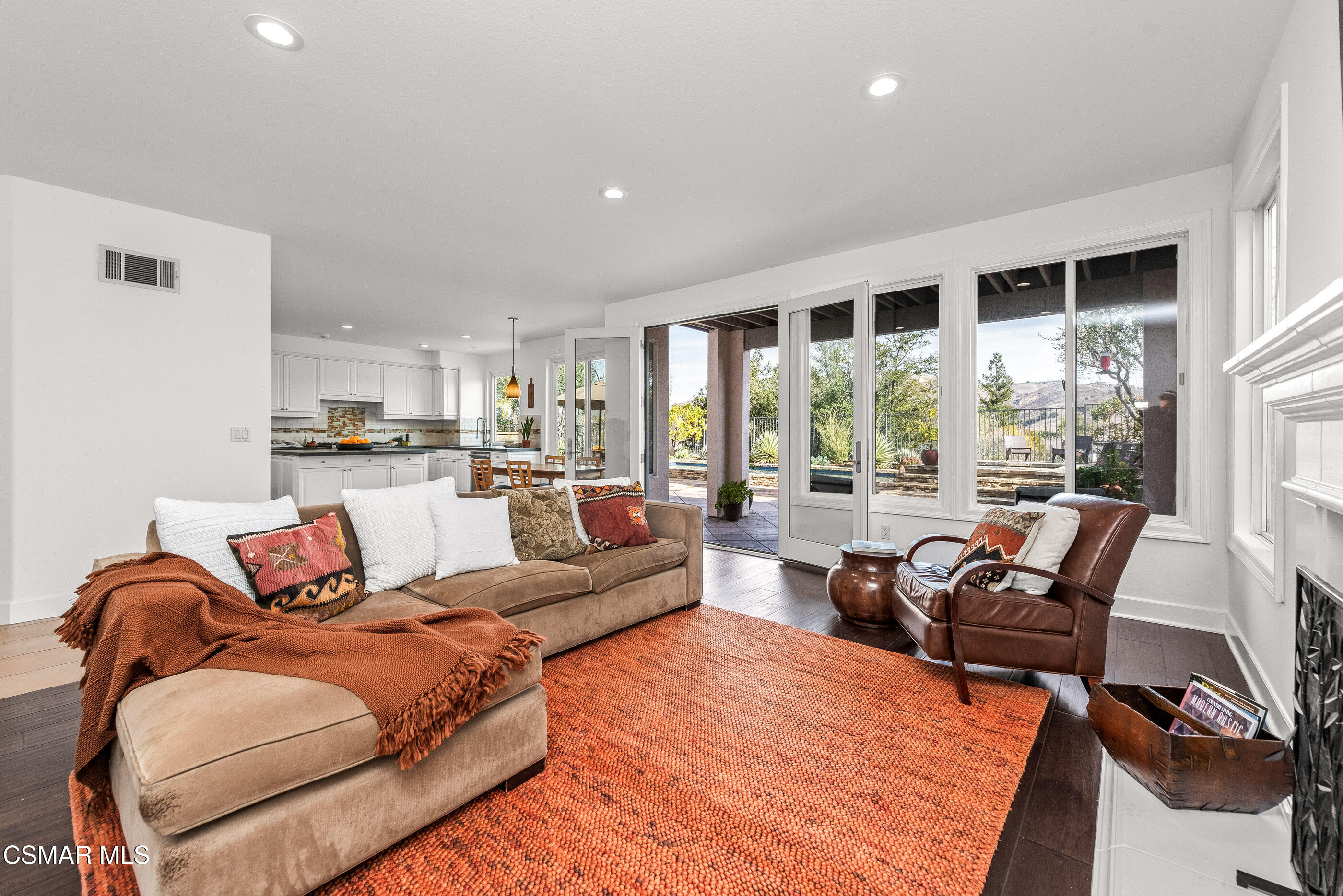 3832 Mountain Shadows Road Calabasas, CA 91301 - Photo 23 of 51 3832 Mountain Shadows Rd Agoura Hills-18