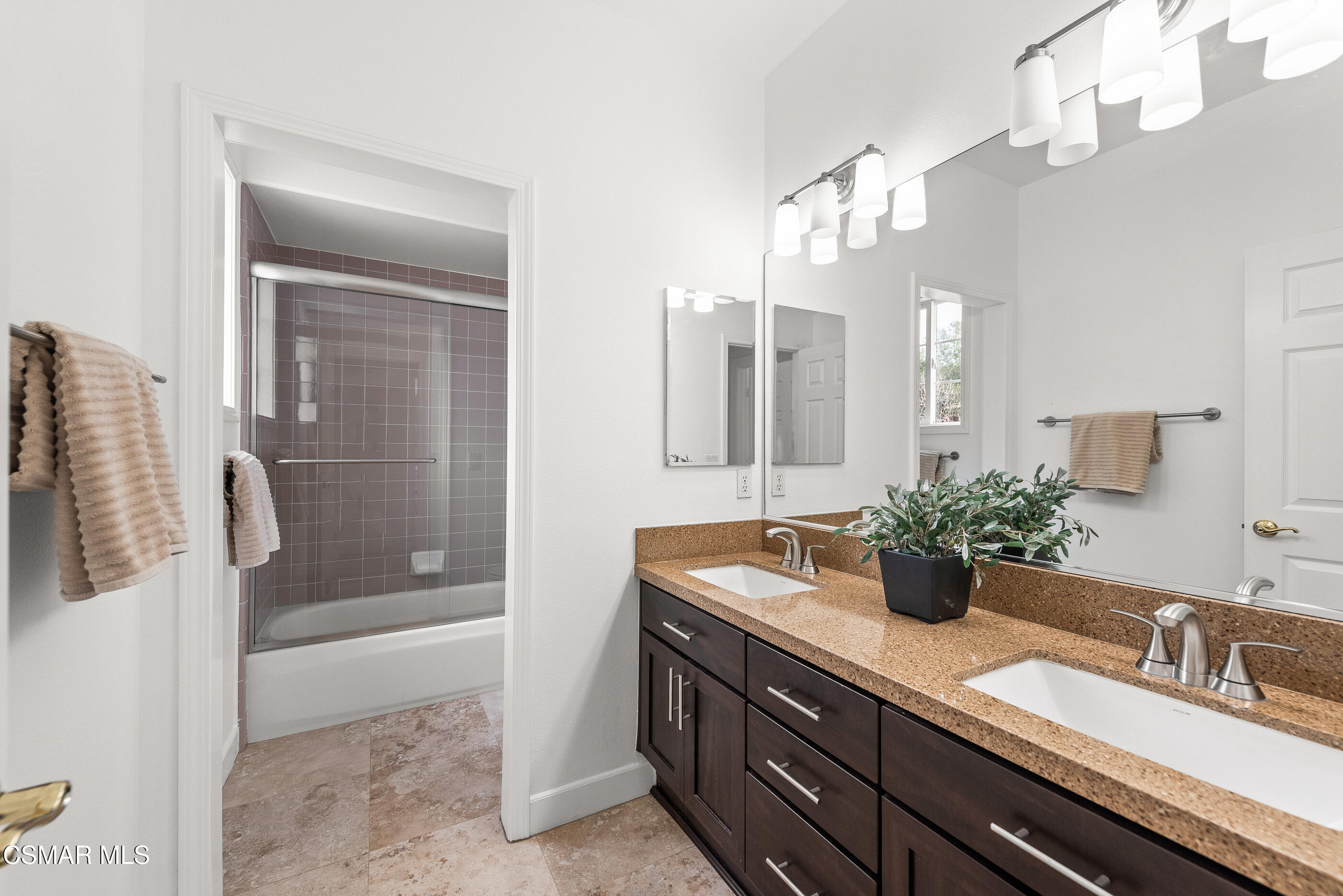 3832 Mountain Shadows Road Calabasas, CA 91301 - Photo 38 of 51 3832 Mountain Shadows Rd Agoura Hills-33